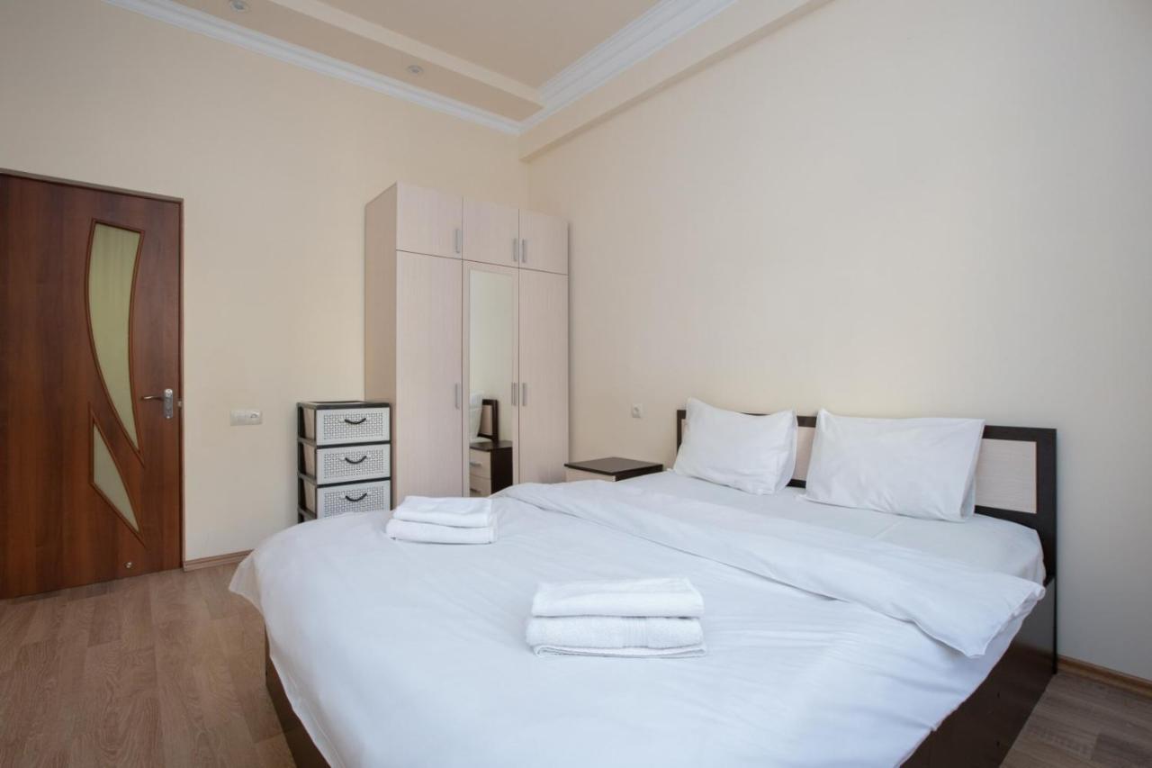 Stay Inn Apartments At Yekmalyan Street Jerevan Buitenkant foto