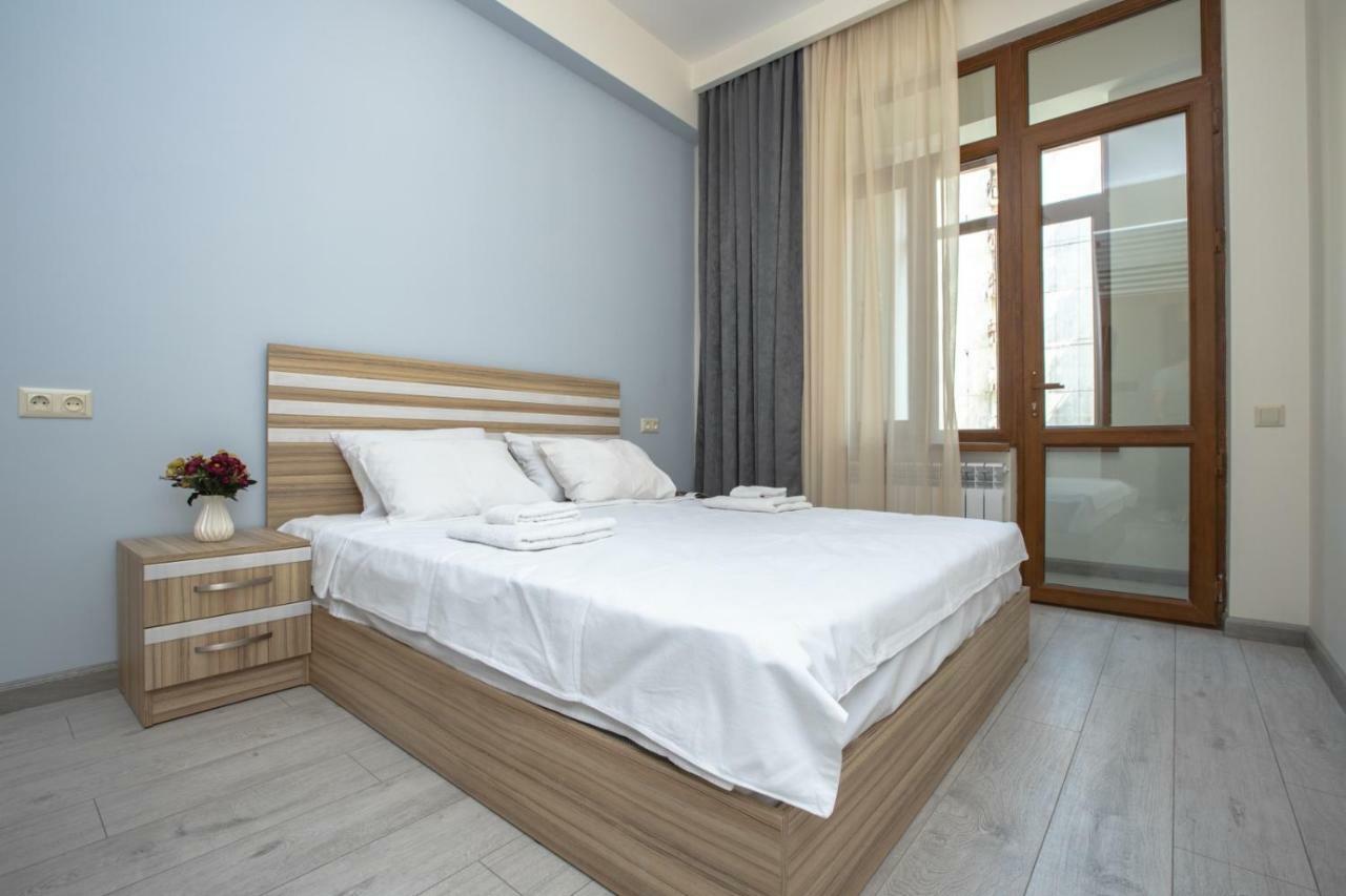 Stay Inn Apartments At Yekmalyan Street Jerevan Buitenkant foto