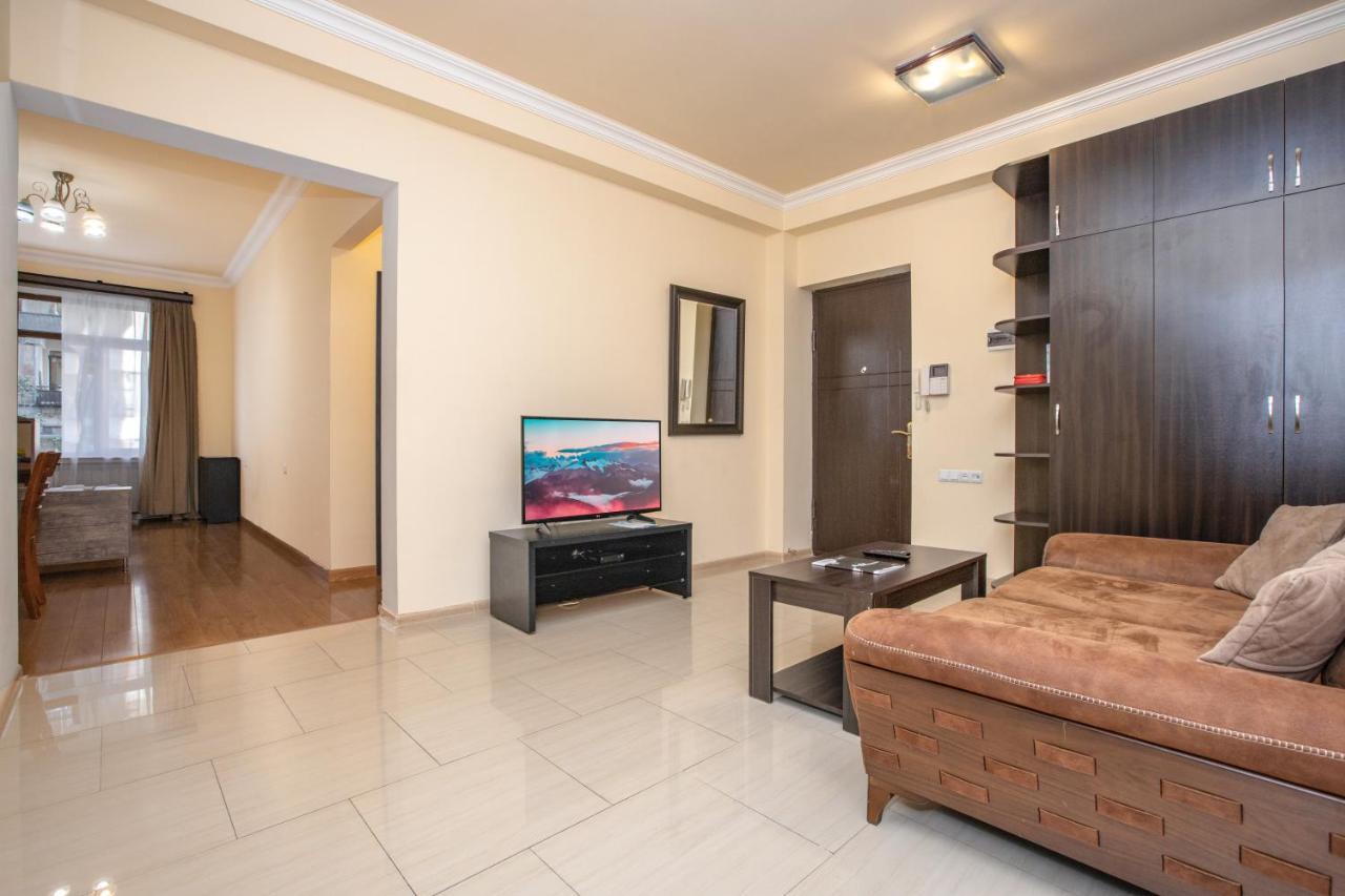 Stay Inn Apartments At Yekmalyan Street Jerevan Buitenkant foto